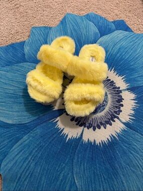 Steve Madden Yellow Fuzzy Double-Strap Slide Sandals